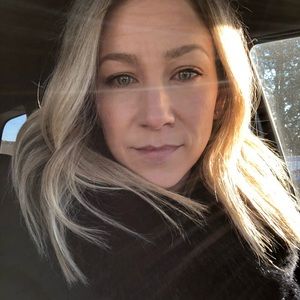 Meet your Posher, Carly